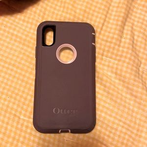 iPhone XR purple drop proof otterbox phone case